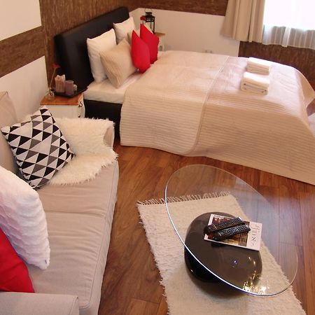 Romantic Centrum Apartman Budapest Luaran gambar