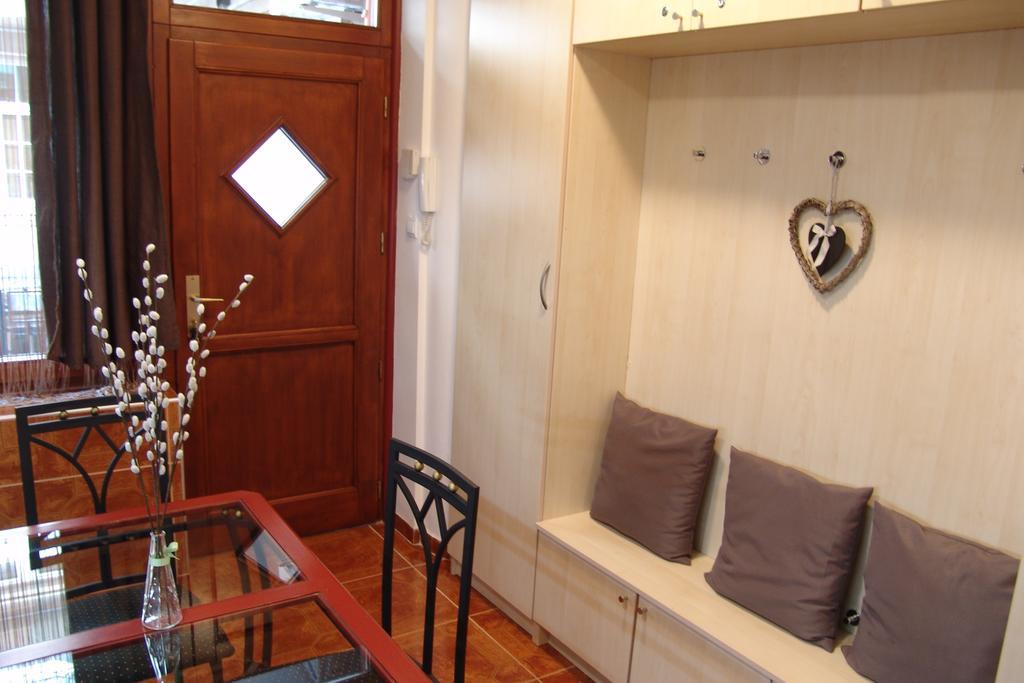 Romantic Centrum Apartman Budapest Luaran gambar