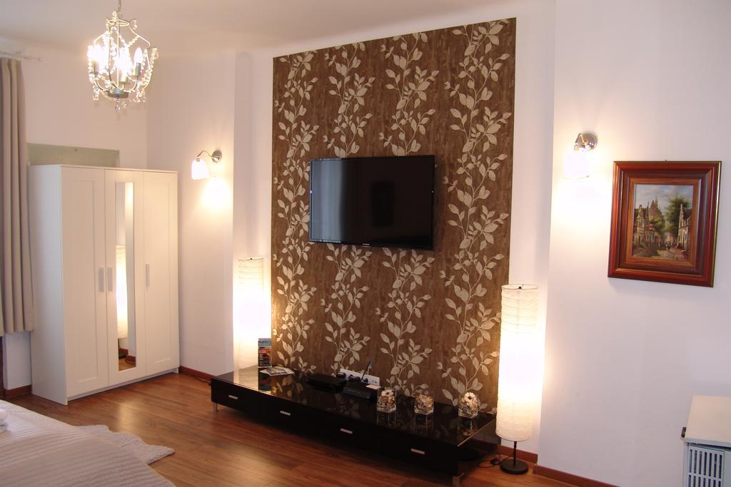 Romantic Centrum Apartman Budapest Luaran gambar
